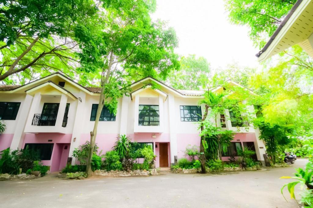Chayada Garden House And Resort Nakhonratchasima Zewnętrze zdjęcie